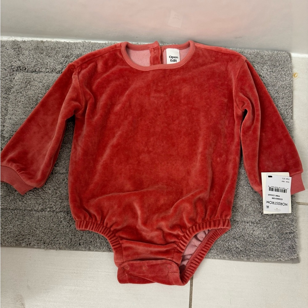 NWT Open Edit Baby Girl Velour Romper Bodysuit Sweatshirt